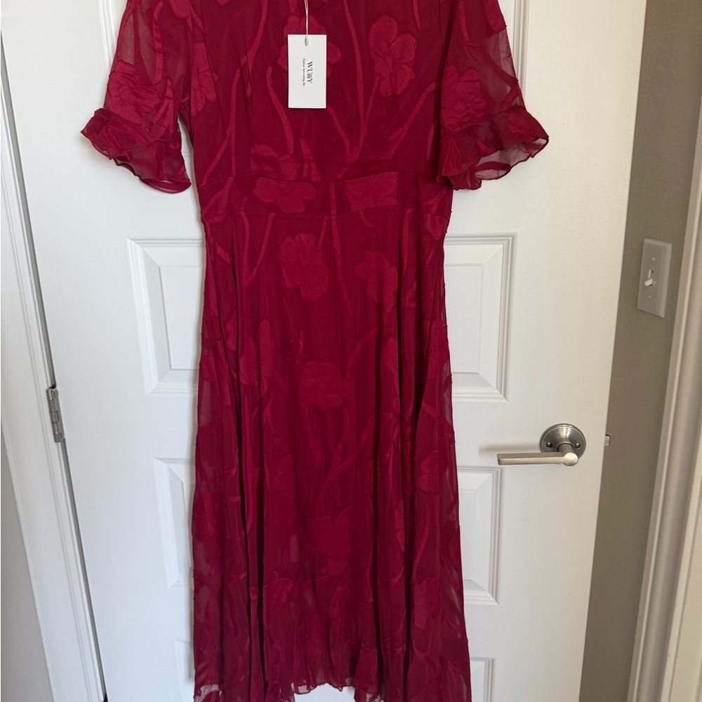 NWT Elegant Burgundy Midi Dress - Picture 3 of 11